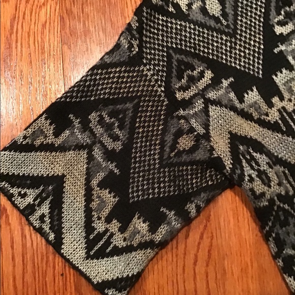 Free People Sweater XS - Picture 7 of 9